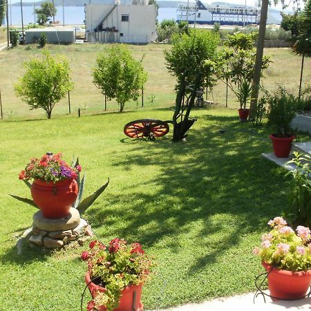 ネア・ローダ Xerxis Hill/Chalkidiki Τρυπητή Χαλκιδικήςヴィラ エクステリア 写真